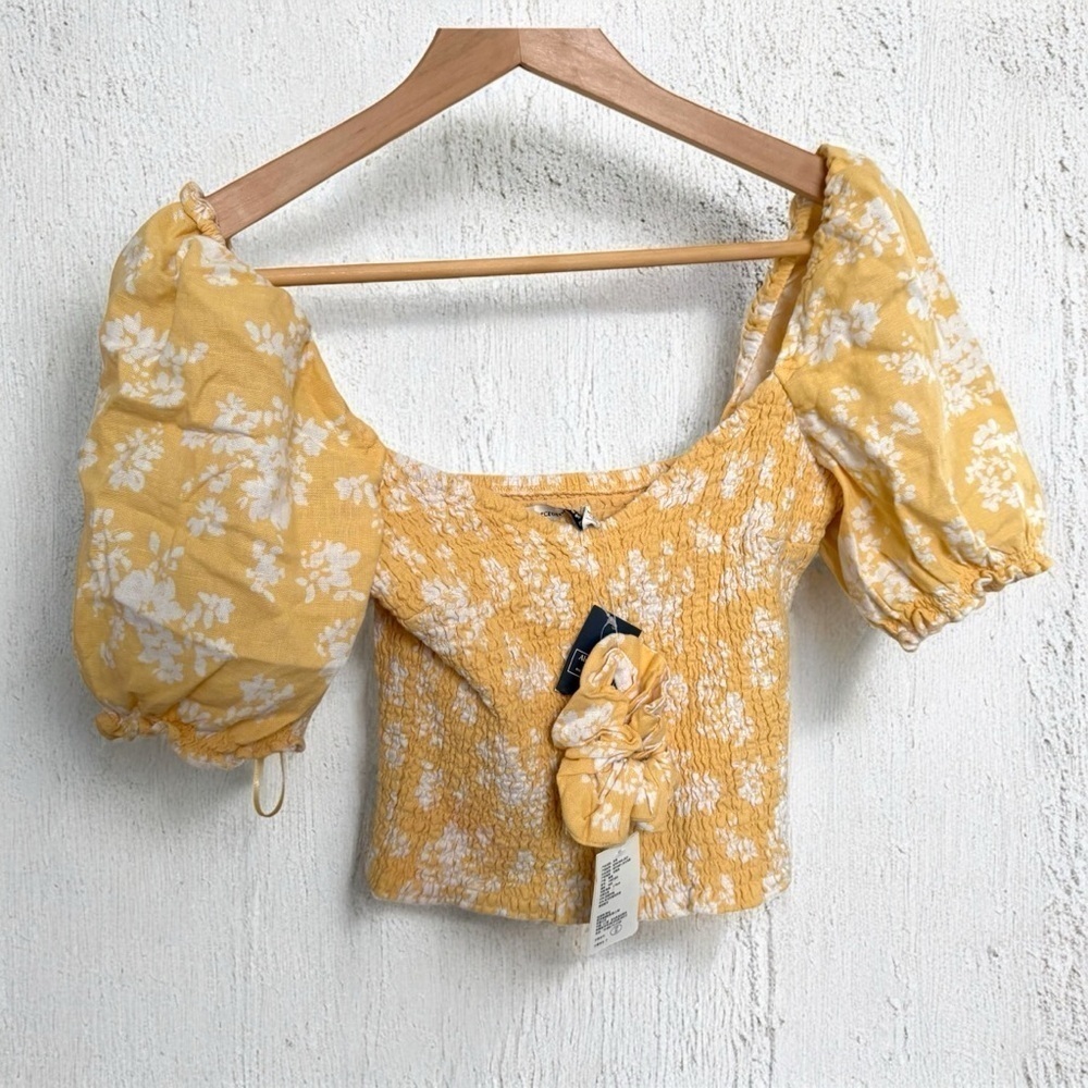 NWT Abercrombie Yellow Floral Puff Sleeve Top + Scrunchie Set cottagecore S